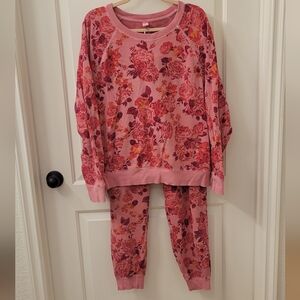 Floral Pink Lounge Set